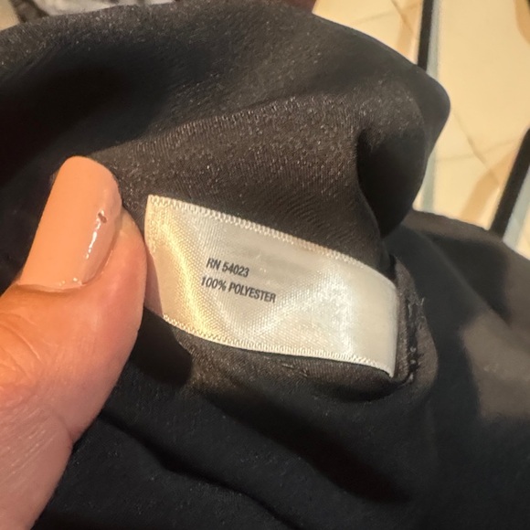 GAP Black Sleeveless Blouse with Floral Detail - Picture 8 of 8